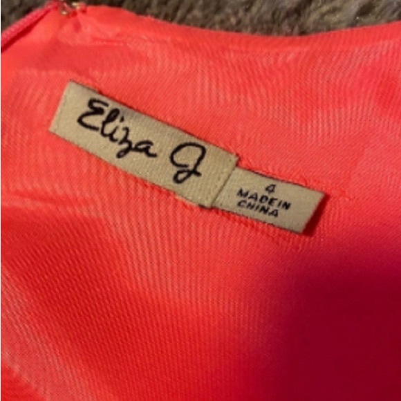 Eliza J Dress A Line Size 4 Stunning - Picture 2 of 2